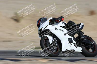 media/Nov-16-2025-Race Pace (Sun) [[8c5fa54630]]/Non Verified Riders (1st 20 Minutes)/2-Turn 10 (1010am)/